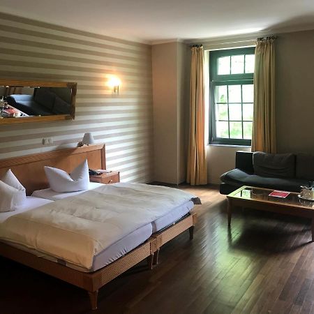 Burg Wegberg Hotel & Eventlocation מראה חיצוני תמונה