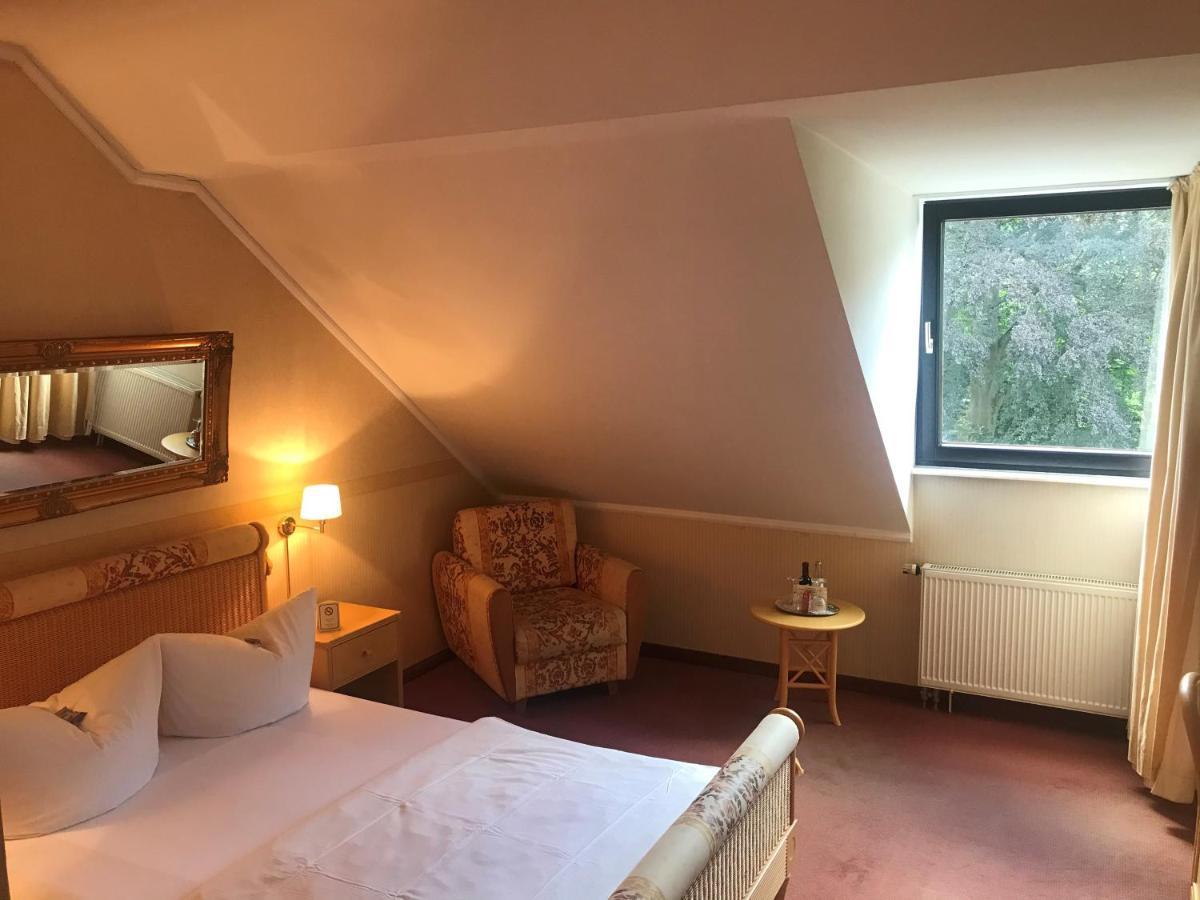 Burg Wegberg Hotel & Eventlocation מראה חיצוני תמונה